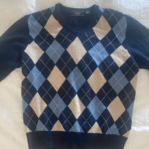 Neiman Marcus 100% Cashmere V-Neck Sweater - Argyle (Navy and Cream)